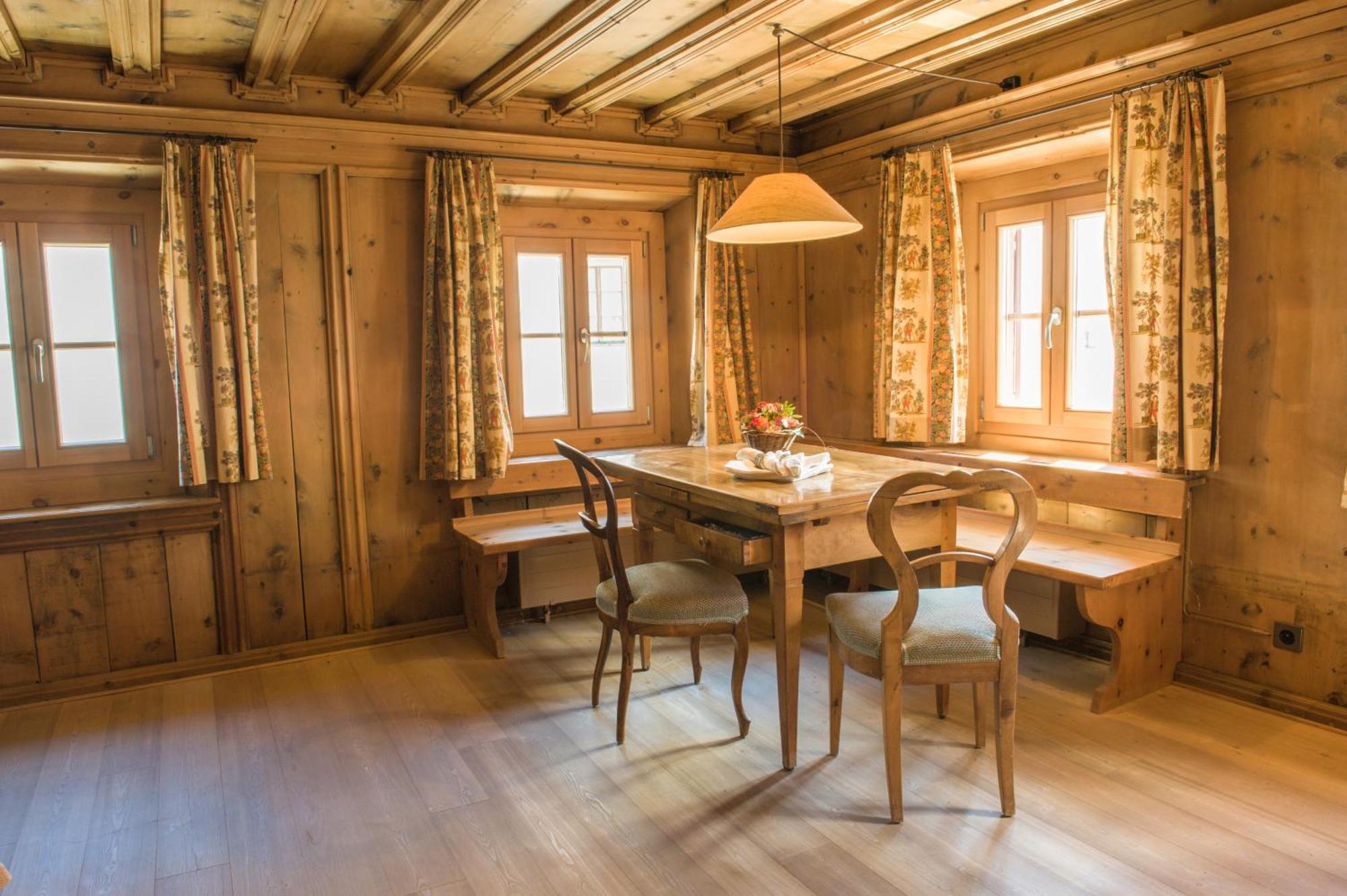 Chesa Michel Appartement Bever Kamer foto
