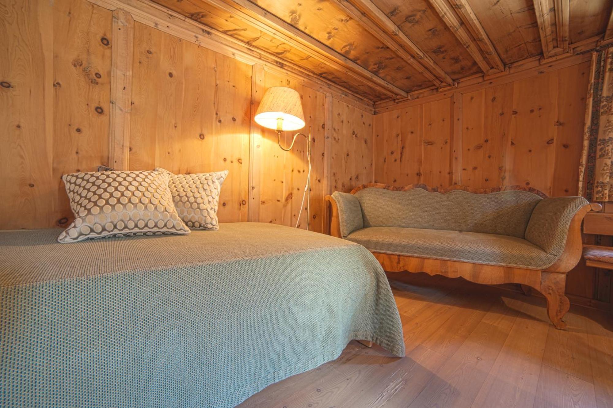 Chesa Michel Appartement Bever Buitenkant foto