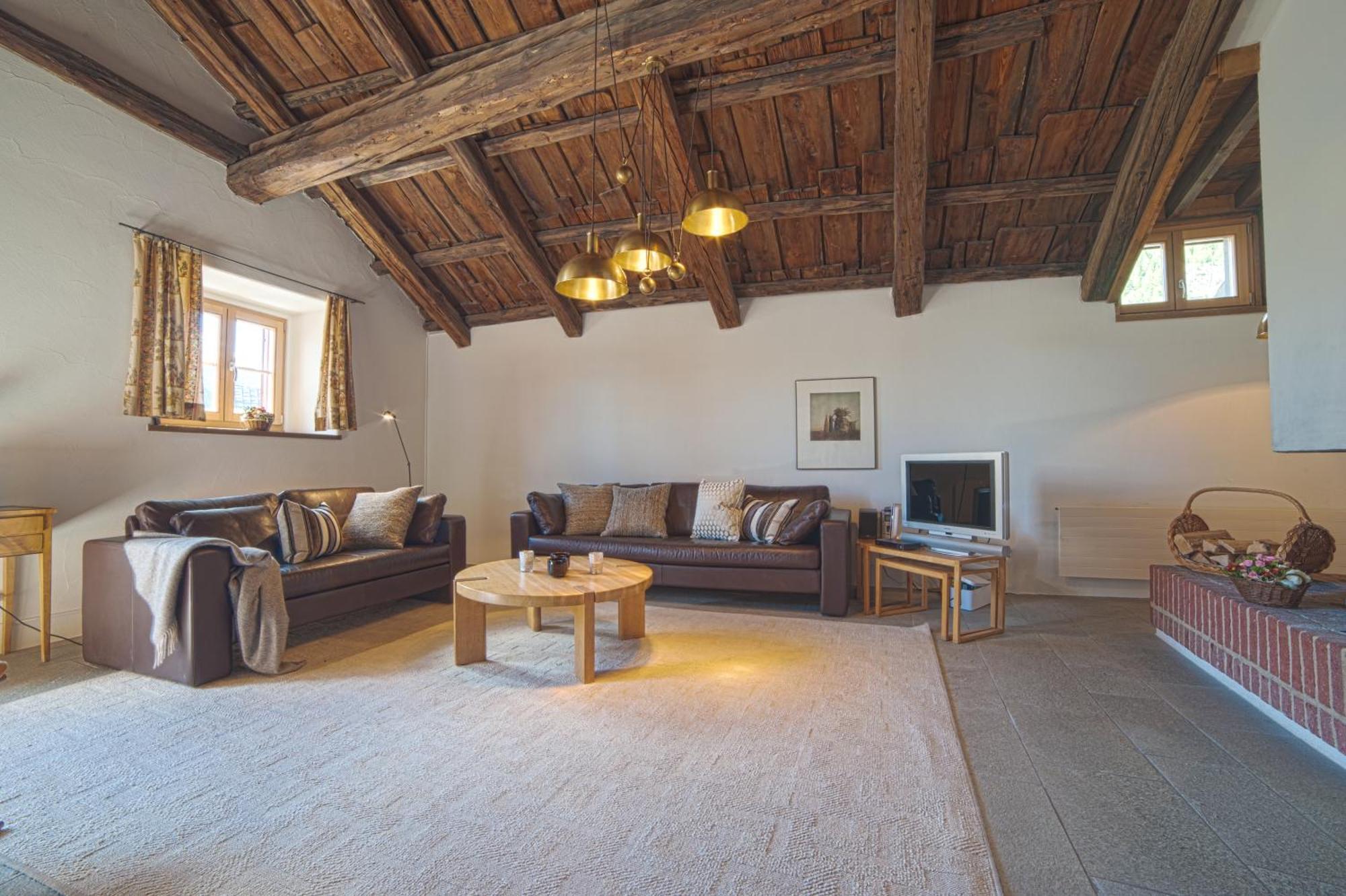 Chesa Michel Appartement Bever Buitenkant foto