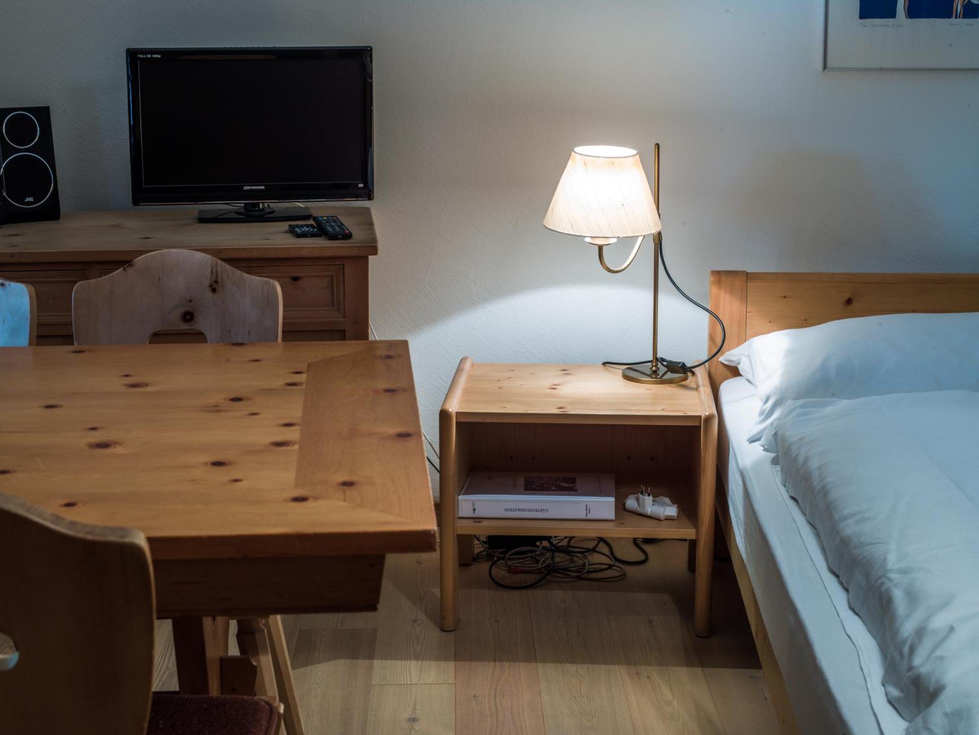 Chesa Michel Appartement Bever Buitenkant foto