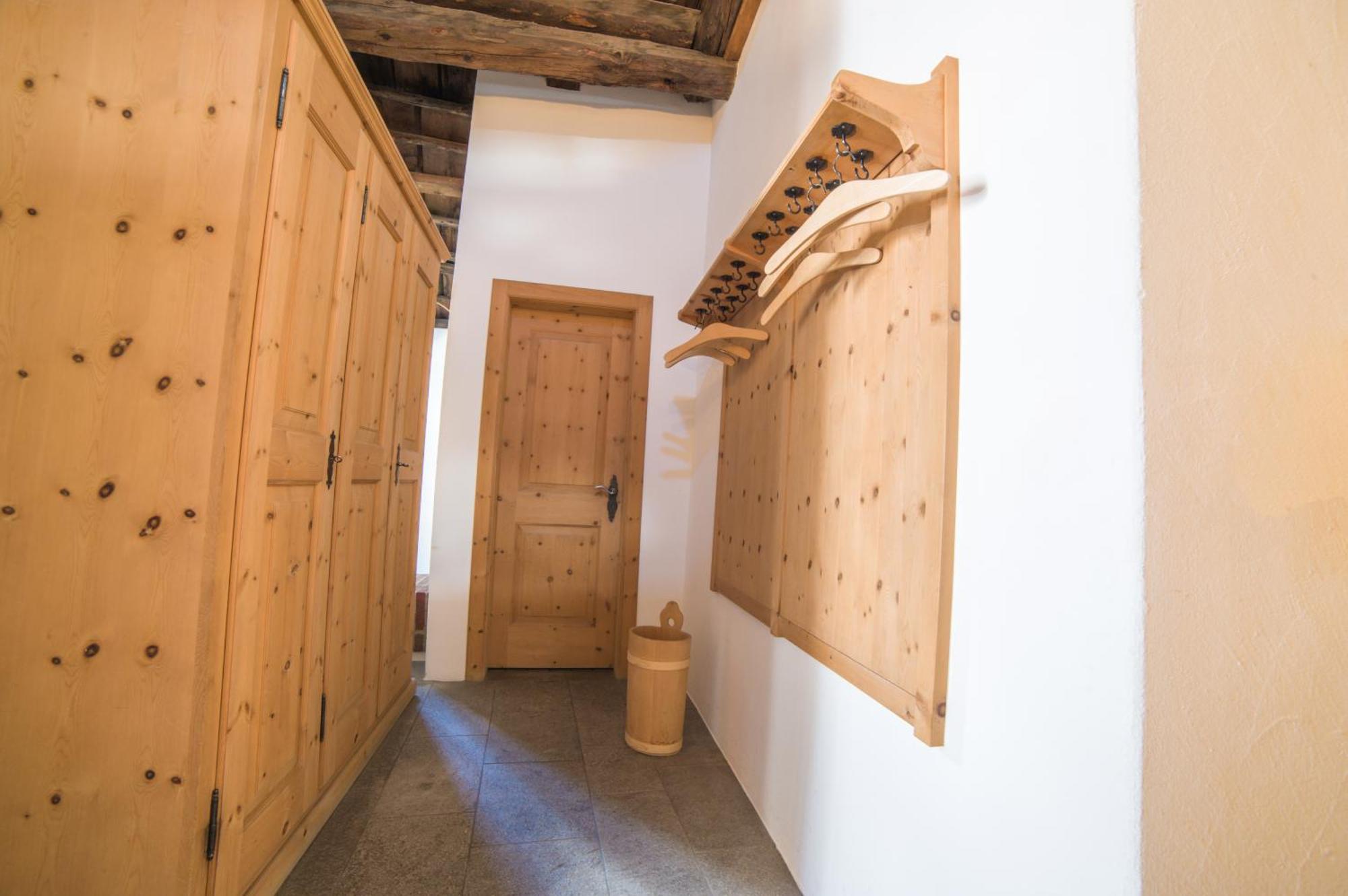 Chesa Michel Appartement Bever Buitenkant foto