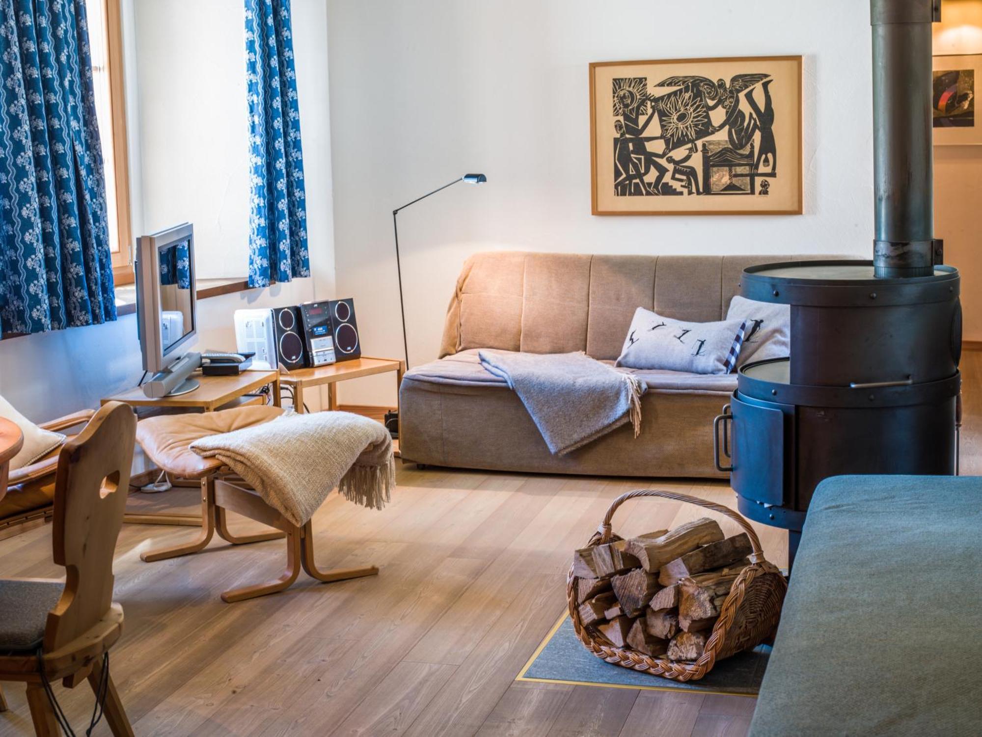 Chesa Michel Appartement Bever Buitenkant foto