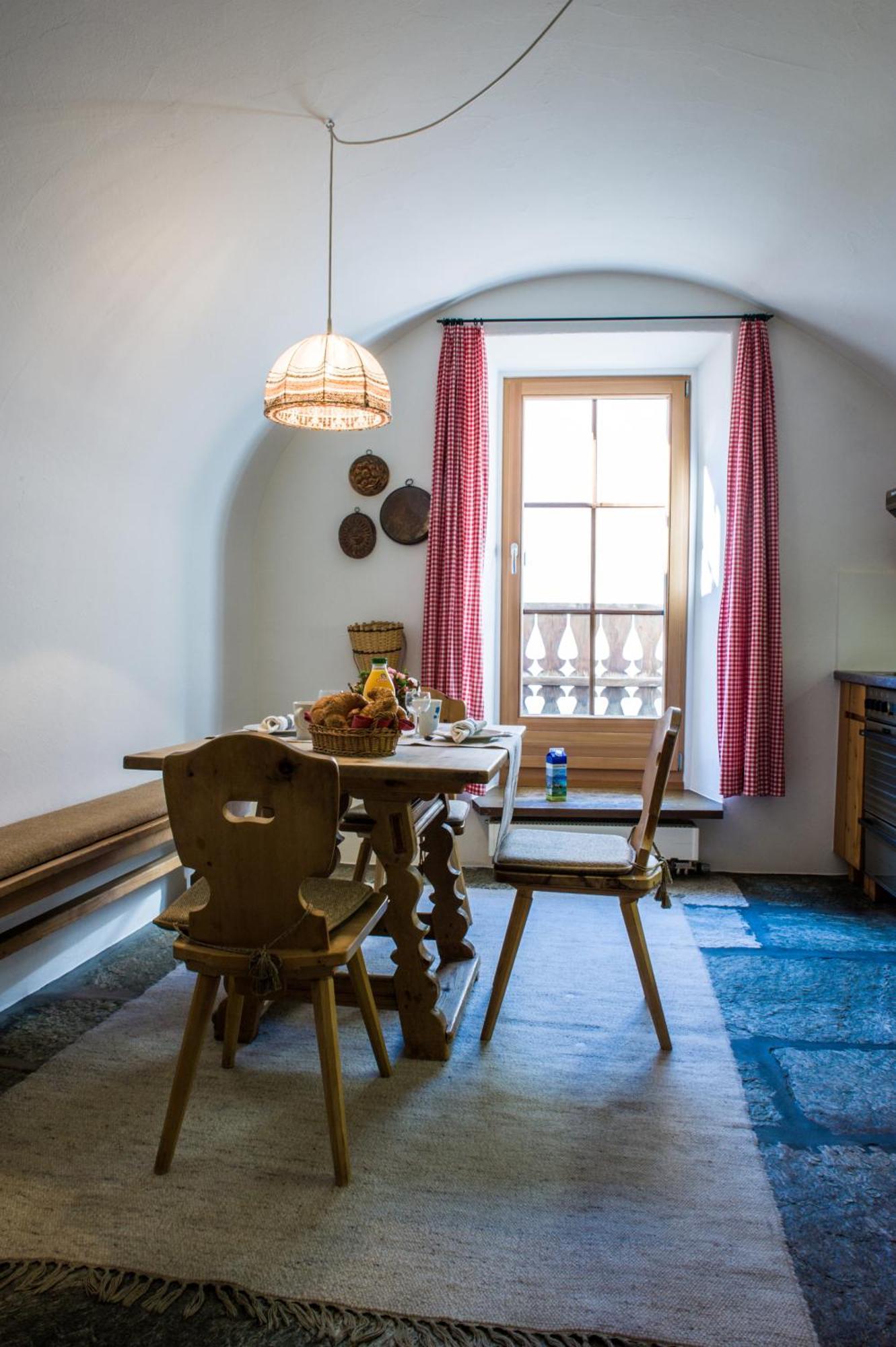 Chesa Michel Appartement Bever Buitenkant foto